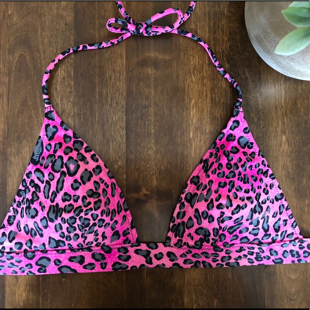 Victoria’s Secret Push-up Triangle Bikini Top